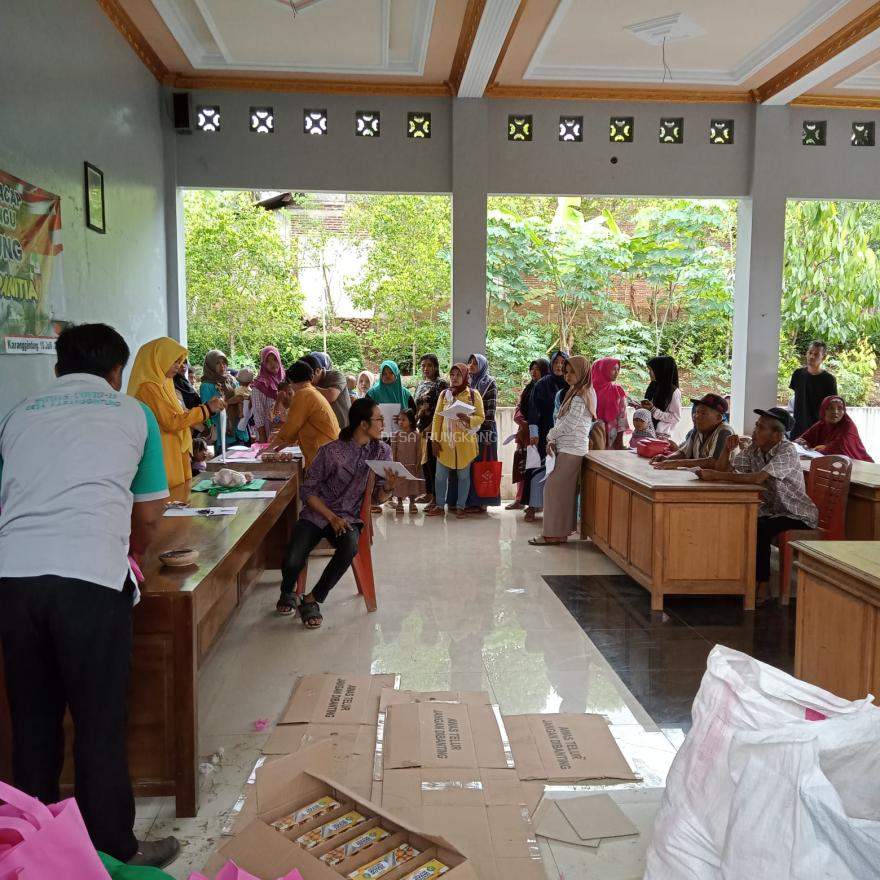 PENYALURAN BANTUAN CADANGAN PANGAN PEMERINTAH ( CPP ) PENGENTASAN STUNTING TAHAP II BULAN JULI 2023